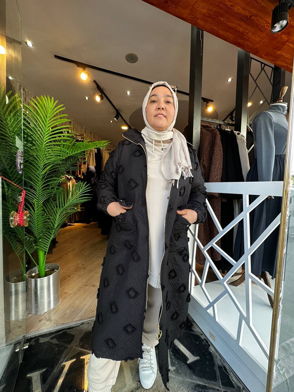 KAPİTONE KAP-SİYAH