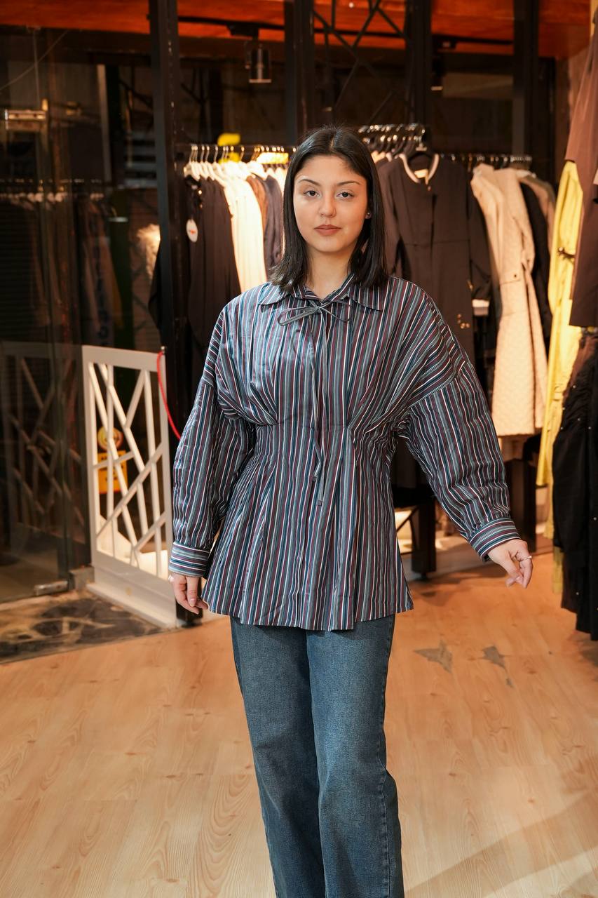 Belden Oturmalı Gömlek